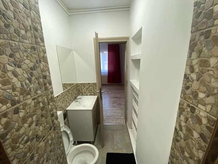 Cozy Studio 10 Min Away From Th Center Of The City Βουκουρέστι Εξωτερικό φωτογραφία